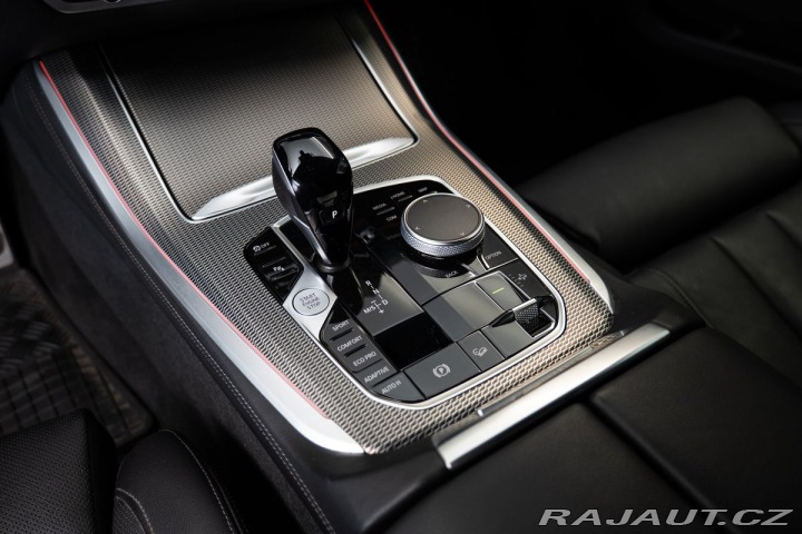 BMW X5 xDrive40d Vzduch/Ventilov 2023