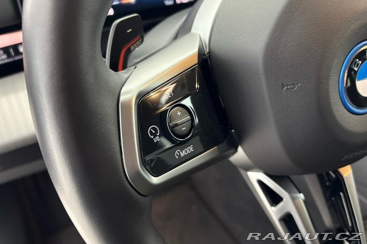 BMW 5 550e xDrive Touring 2025