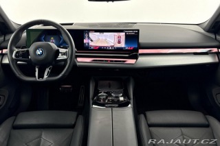 BMW 5 550e xDrive Touring 2025