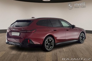 BMW 5 550e xDrive Touring 2025