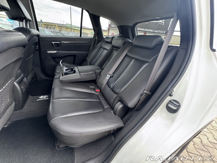Hyundai Santa Fe 4X4 2,2CRDI 145KW 2MAJ 2011