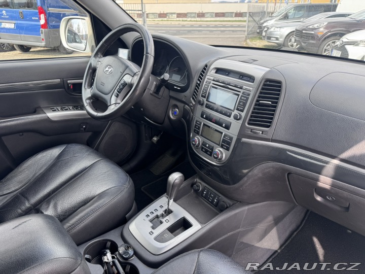 Hyundai Santa Fe 4X4 2,2CRDI 145KW 2MAJ 2011