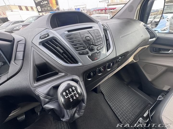 Ford Tourneo Custom 2,2D 114KW 8X 2X ŠOUP SER 2013