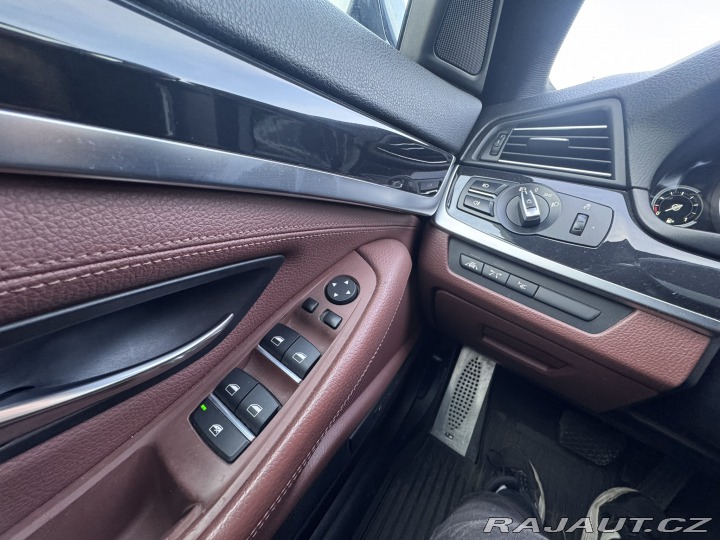 BMW 5 XDRIVE 3,0 190 KW KM F10 2015