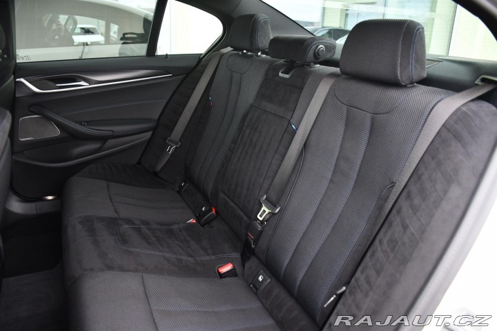 BMW 5 530e PHEV M-SPORT REZERVA 2021