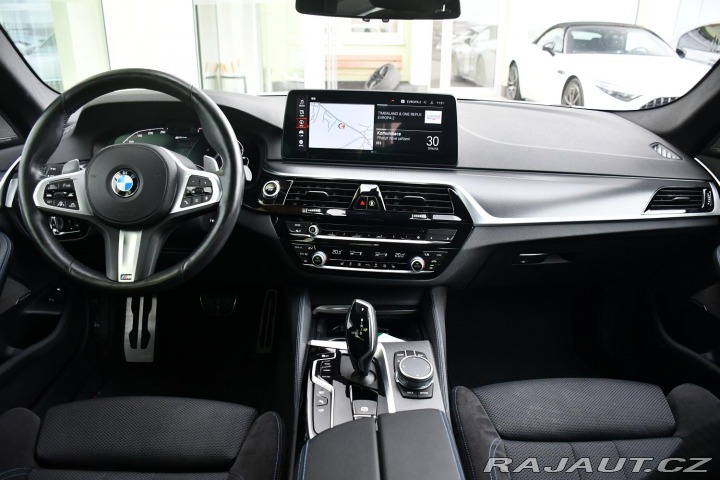 BMW 5 530e PHEV M-SPORT REZERVA 2021