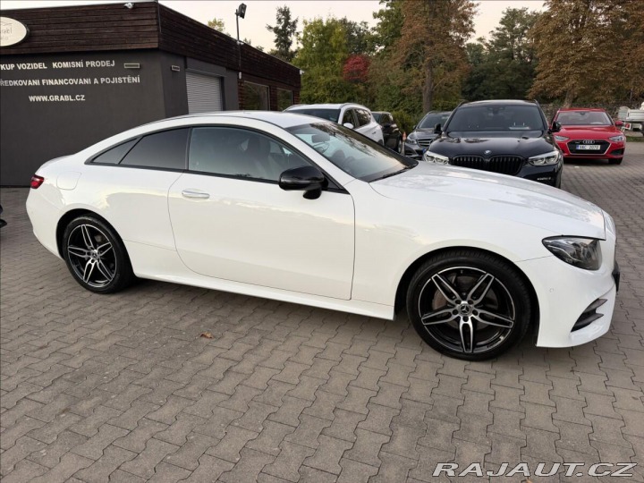Mercedes-Benz E 220d AMG 4Matic 2018
