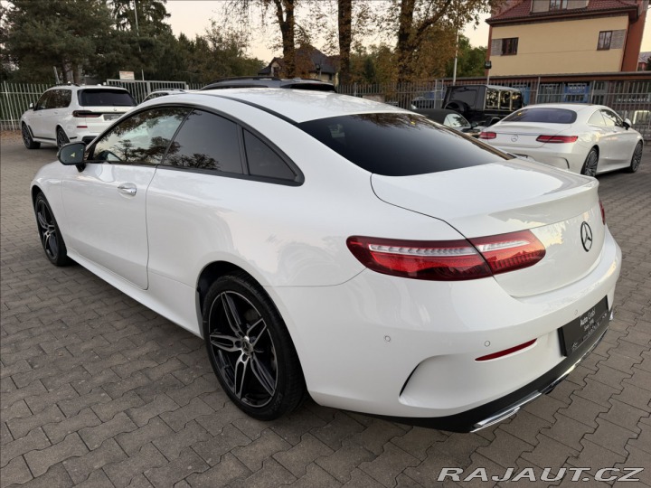 Mercedes-Benz E 220d AMG 4Matic 2018