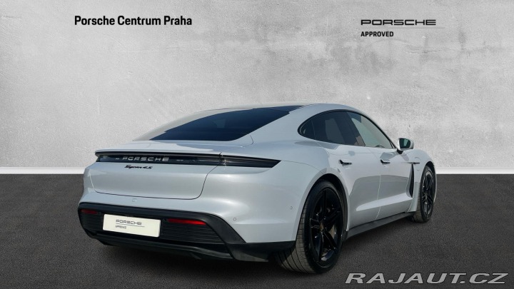 Porsche Taycan 4S 2024