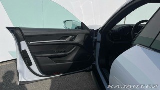 Porsche Taycan 4S 2024