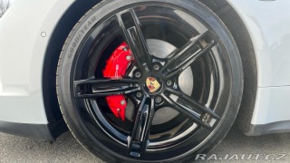 Porsche Taycan 4S 2024