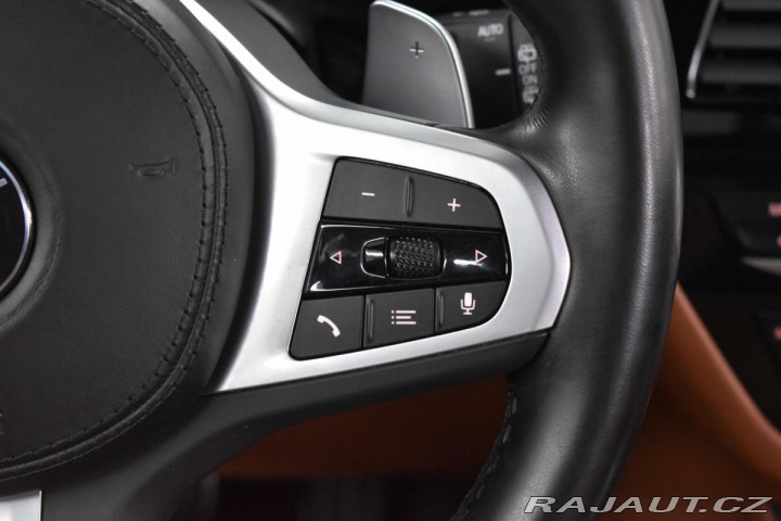 BMW 5 530d xD REZERVACE 2022