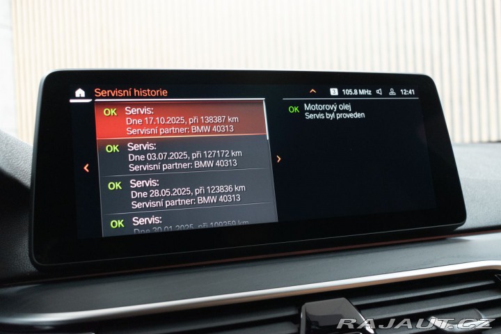 BMW 5 530d xD REZERVACE 2022