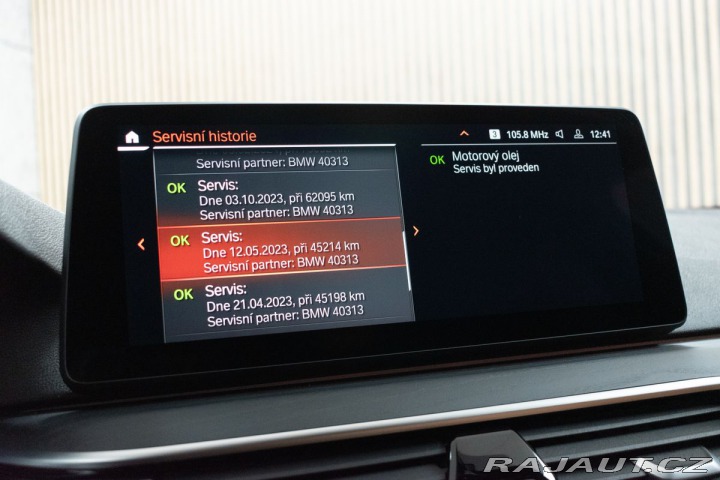 BMW 5 530d xD REZERVACE 2022