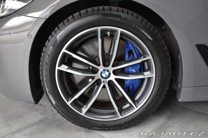 BMW 5 530d xD REZERVACE 2022