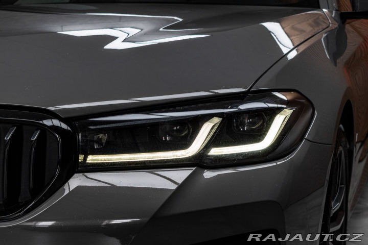 BMW 5 530d xD REZERVACE 2022