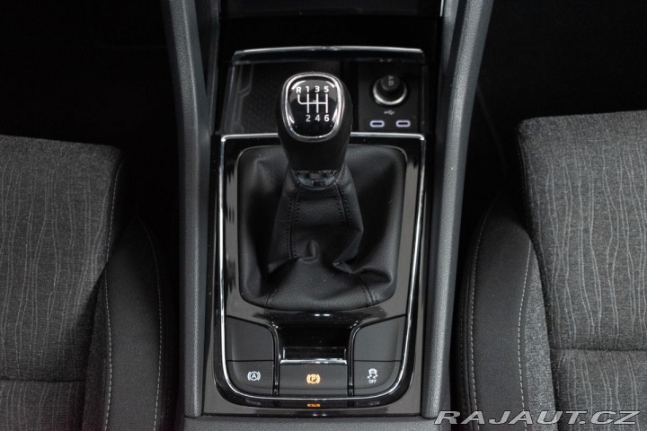 Škoda Karoq 1.5 TSI *REZERVACE* 2021