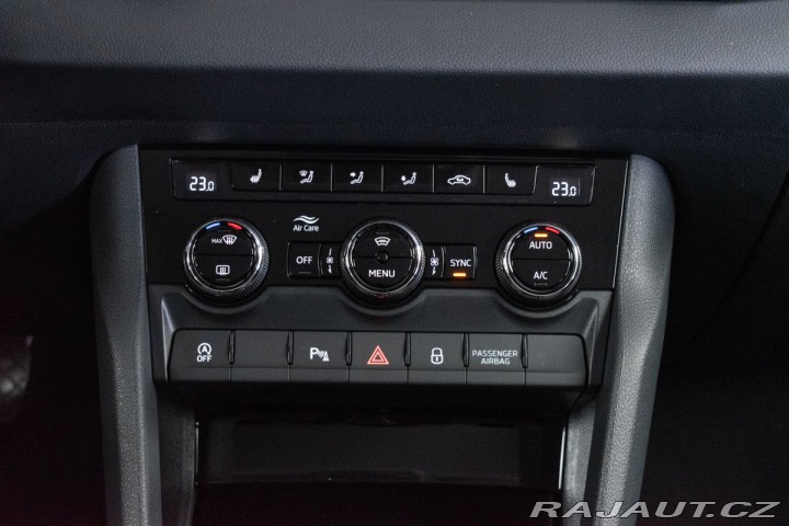 Škoda Karoq 1.5 TSI *REZERVACE* 2021