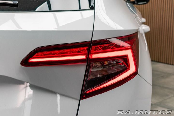 Škoda Karoq 1.5 TSI *REZERVACE* 2021