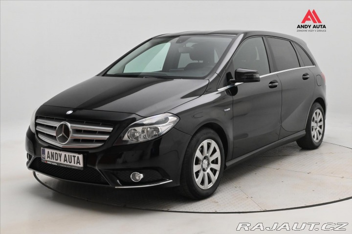 Mercedes-Benz B 1,6 B 180 BlueEFFICIENCY 2012