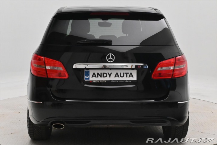 Mercedes-Benz B 1,6 B 180 BlueEFFICIENCY 2012