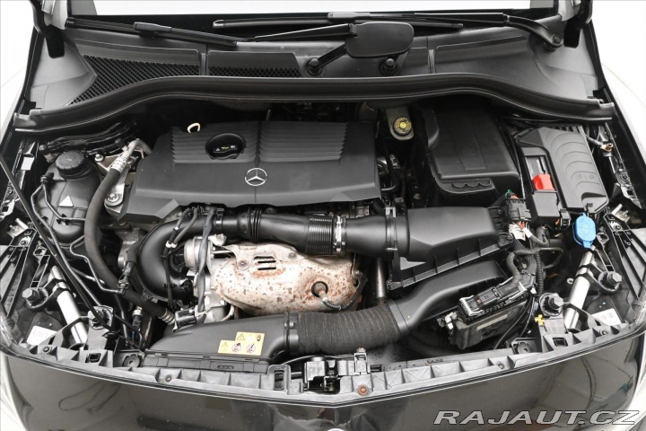 Mercedes-Benz B 1,6 B 180 BlueEFFICIENCY 2012