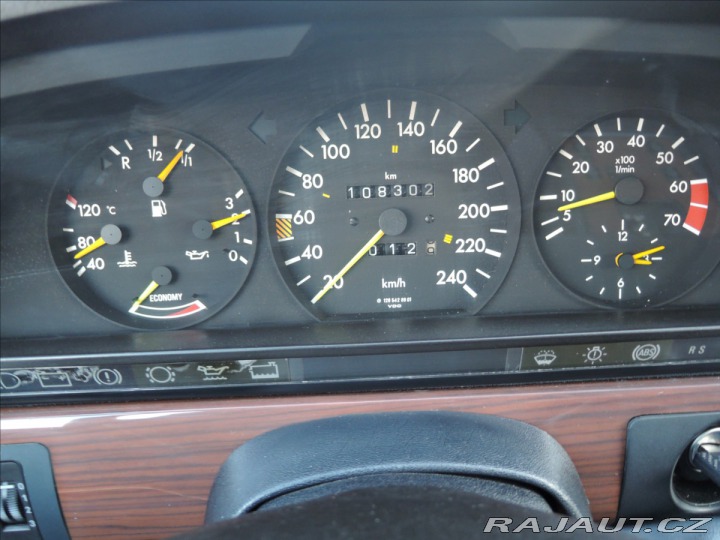 Mercedes-Benz S 5,0 SE 500 W126 pouze 108 1986