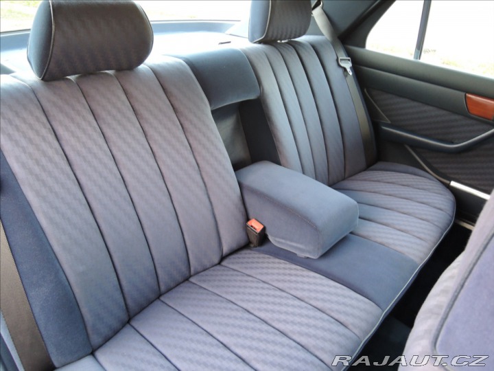 Mercedes-Benz S 5,0 SE 500 W126 pouze 108 1986