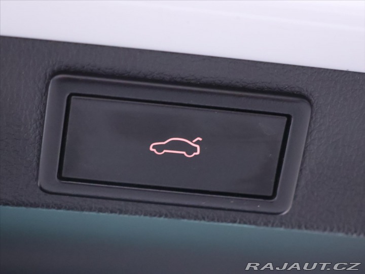 Škoda Octavia 2,0 TDI 135kW DSG Scout 2014