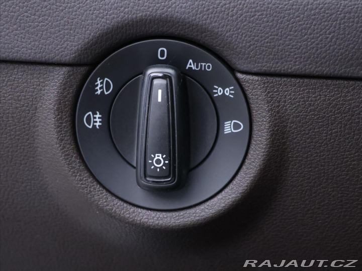 Škoda Octavia 2,0 TDI 135kW DSG Scout 2014