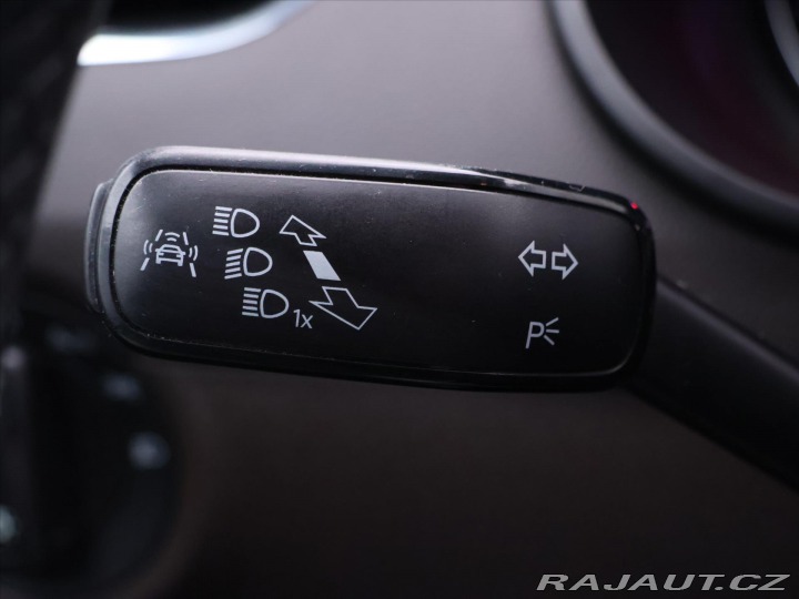 Škoda Octavia 2,0 TDI 135kW DSG Scout 2014