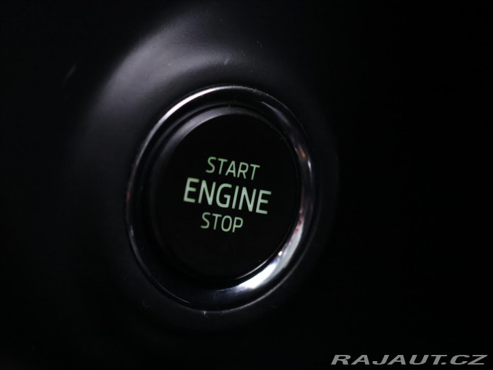 Škoda Octavia 2,0 TDI 135kW DSG Scout 2014