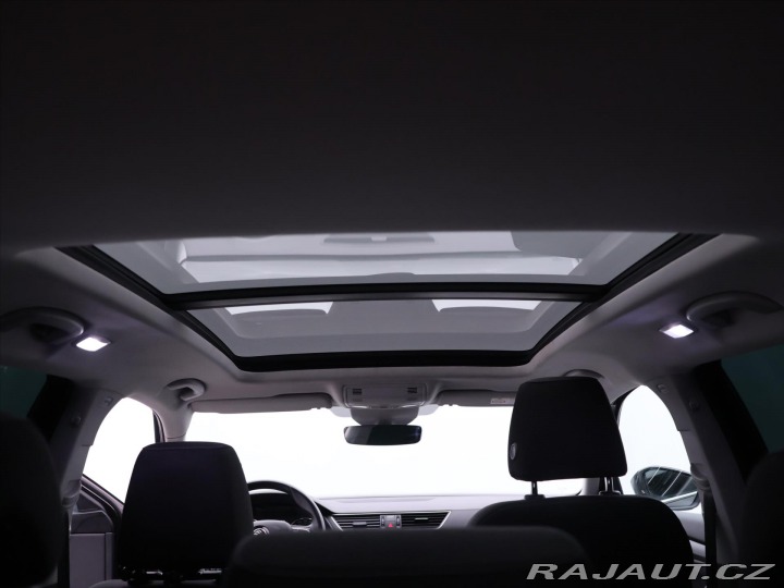 Škoda Superb 1,6 TDI DSG Style Panoram 2016