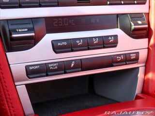 Porsche 911 3,8 TURBO S 2010