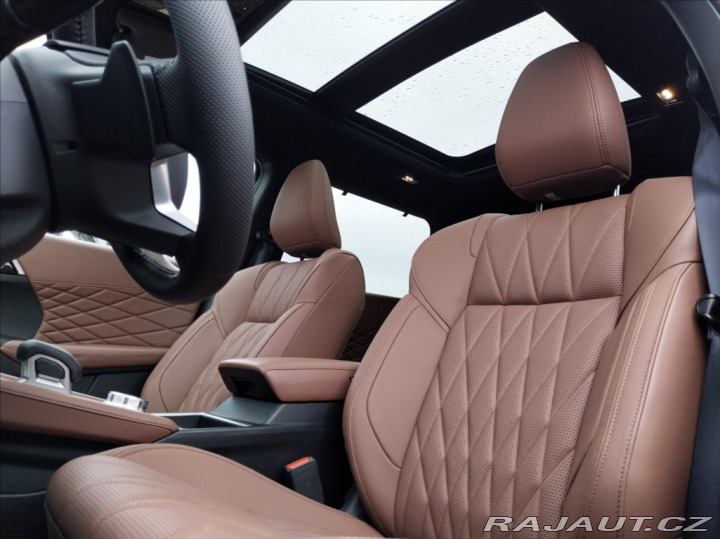Mitsubishi Outlander 2.4 PHEV PAKET PREMIUM I 2026