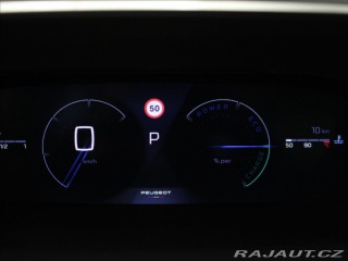 Peugeot 2008 1,2 Hybrid GT Alcant.NOVÝ 2025