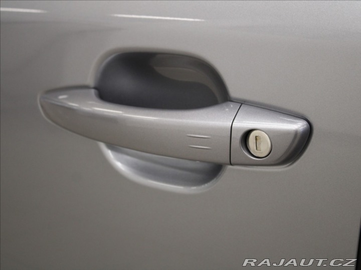 Peugeot 2008 1,2 Hybrid GT Alcant.NOVÝ 2025