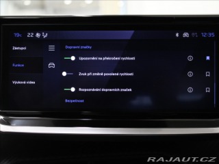 Peugeot 2008 1,2 Hybrid GT Alcant.NOVÝ 2025