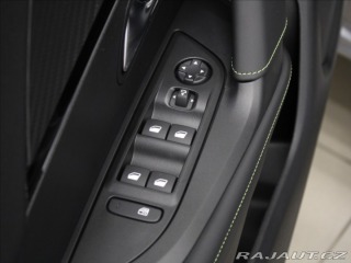 Peugeot 2008 1,2 Hybrid GT Alcant.NOVÝ 2025