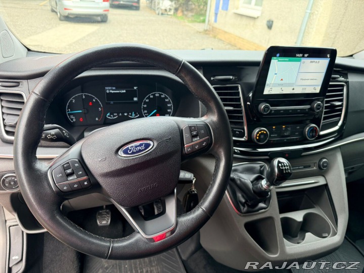 Ford Tourneo Custom Prodám automobil FORD TOU 2018
