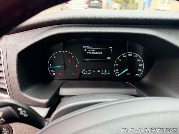 Ford Tourneo Custom Prodám automobil FORD TOU 2018