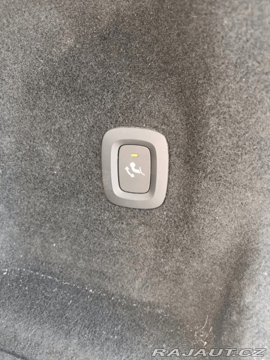 Volvo XC60 2,0   D4 FWD 140 kW 2019 2019