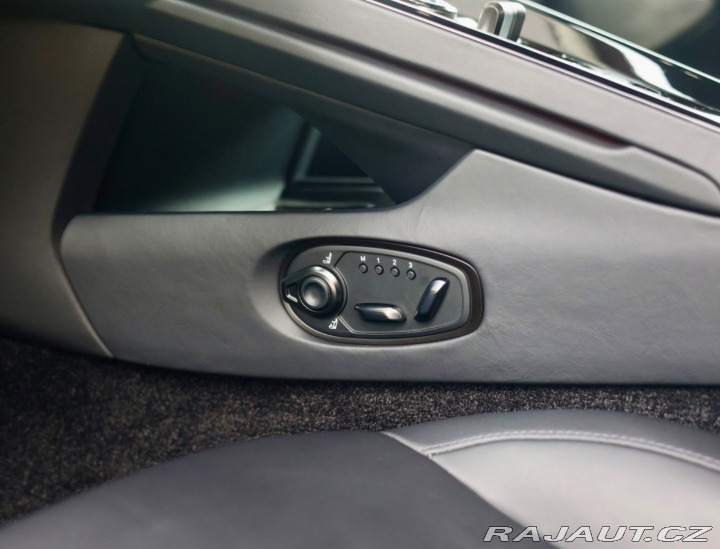 Aston Martin DB12 4.0 V8 500KW | 360 kamer 2025