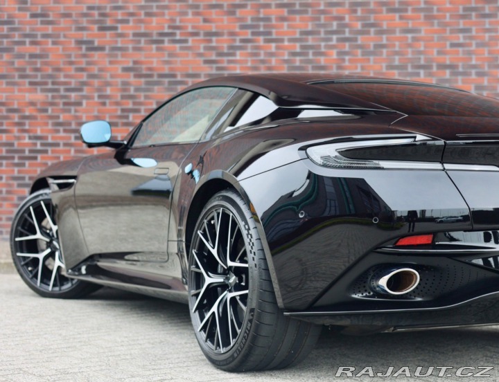 Aston Martin DB12 4.0 V8 500KW | 360 kamer 2025