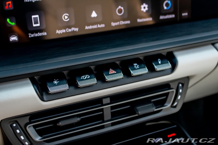 Porsche Ostatní modely 911 Targa  4 GTS/ PDLS+/ InnoDrive/ 2024