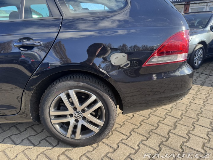 Volkswagen Golf AUTOMAT 1,6 TDI 77 KW 2013