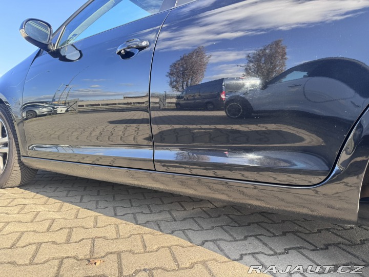 Volkswagen Golf AUTOMAT 1,6 TDI 77 KW 2013