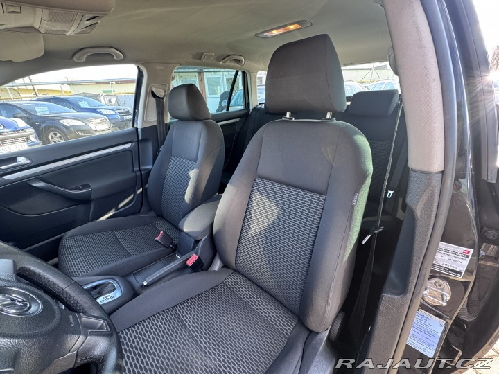 Volkswagen Golf AUTOMAT 1,6 TDI 77 KW 2013