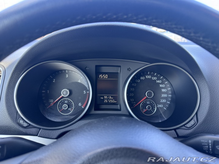 Volkswagen Golf AUTOMAT 1,6 TDI 77 KW 2013