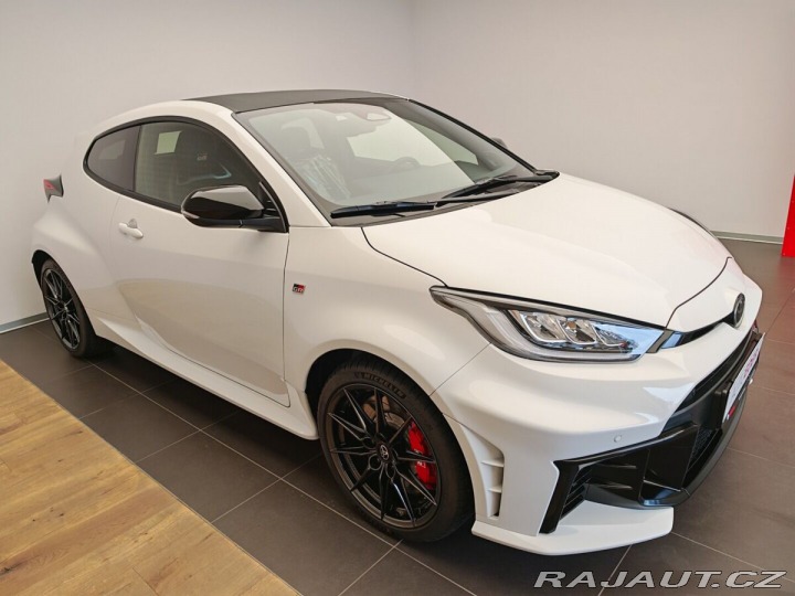 Toyota Yaris GR 1.6 turbo GR AT Dynami 2025